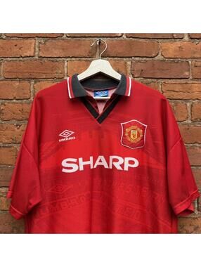 Vintage Manchester United Umbro sharp jersey 94/96 XL